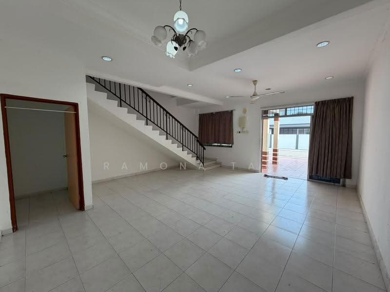2-storey Terraced House for Sale in Taman Seri Jati (Batu Berendam) - Ramona Tan - Living Room - PropertyGuru.com.my