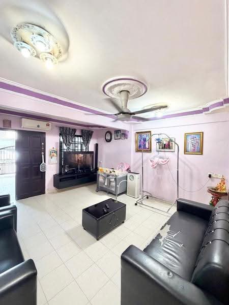 2-storey Terraced House for Sale in Kelapa Sawit (Kulai) - Melinda Ee - Living Room - PropertyGuru.com.my