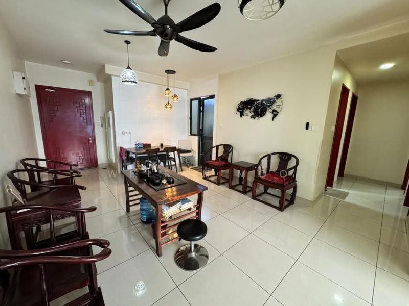 Service Residence for Sale at KL Traders Square - Welson Moo - Living Room - PropertyGuru.com.my