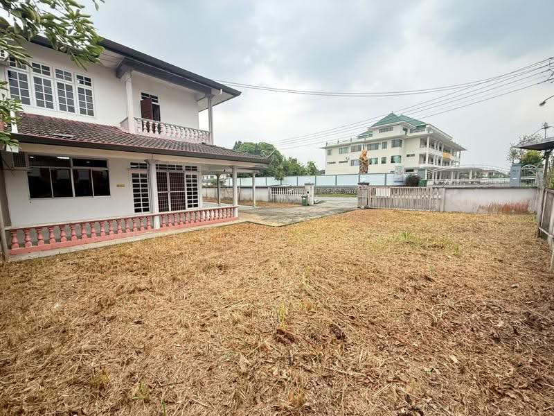 Semi-Detached House for Sale in Kuching (Sarawak) - Nicholas Tan - PropertyGuru.com.my