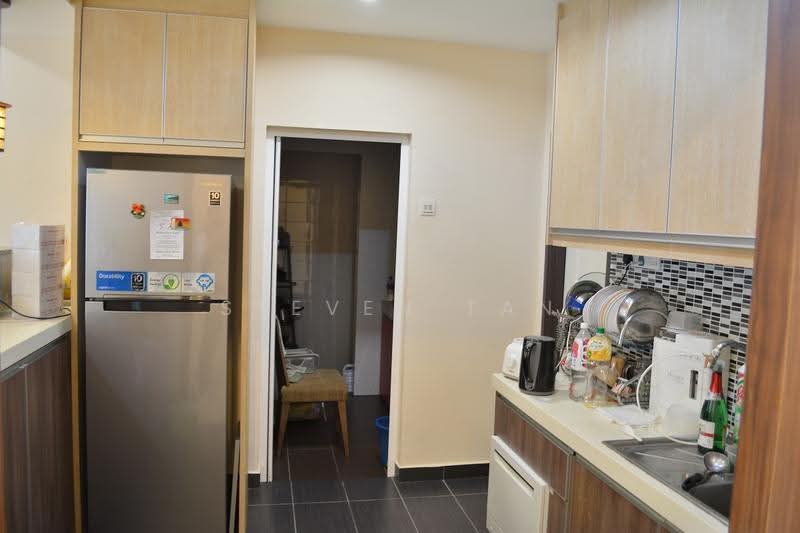 Condominium for Sale at Atmosfera Kondominium - Steven Tan - Kitchen - PropertyGuru.com.my