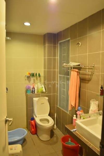 Condominium for Sale at Atmosfera Kondominium - Steven Tan - Bathroom - PropertyGuru.com.my