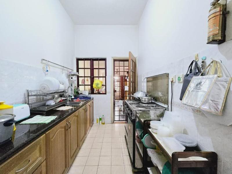 Rumah Banglo untuk Dijual di Sunway Damansara (Kota Damansara) - Victor Liew - Kitchen - PropertyGuru.com.my