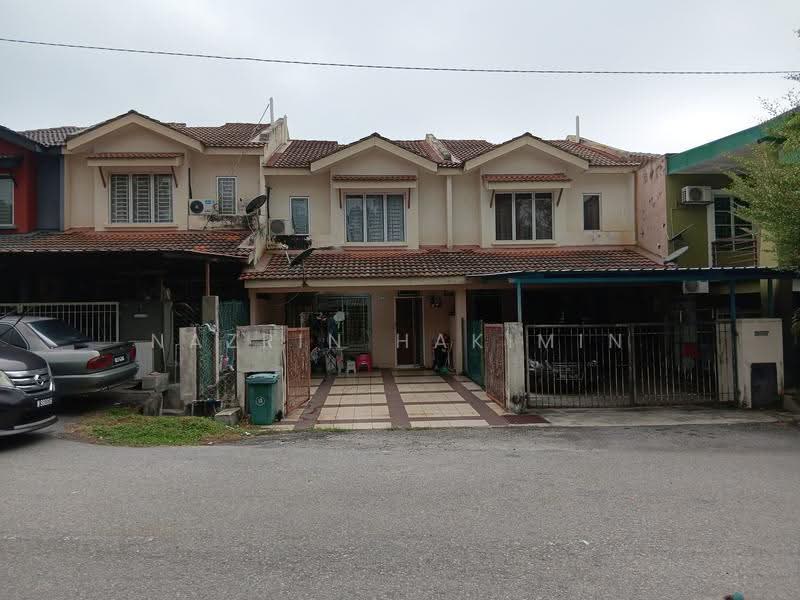 2-storey Terraced House for Sale in Puteri Heights (Rawang) - Nazrin Hakimin - PropertyGuru.com.my