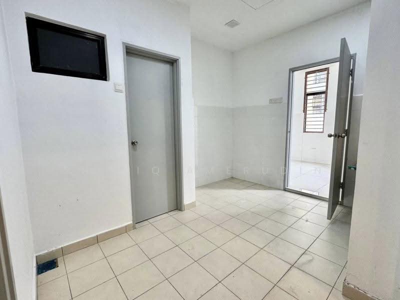 Rumah Berkembar untuk Dijual di Bandar Tasik Kesuma (Beranang) - Shafiq Amerudin - Interior - PropertyGuru.com.my