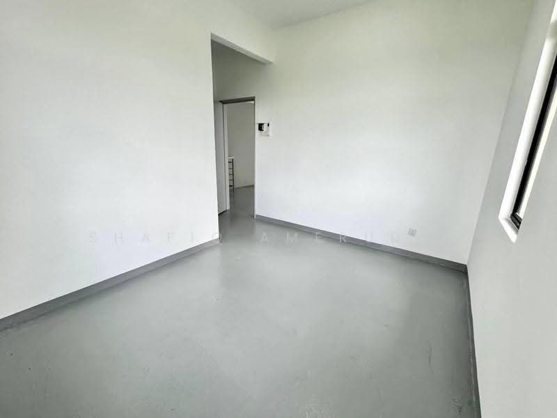 Rumah Berkembar untuk Dijual di Bandar Tasik Kesuma (Beranang) - Shafiq Amerudin - Interior - PropertyGuru.com.my