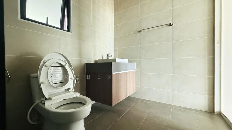 Condominium for Sale at Hillcrest Heights - Robert See - PropertyGuru.com.my