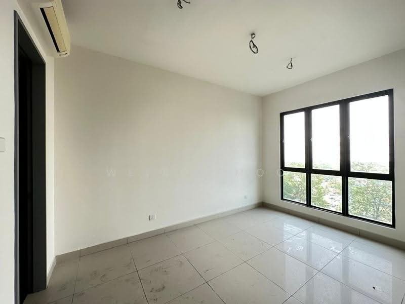 Service Residence for Sale at KL Traders Square - Welson Moo - Living Room - PropertyGuru.com.my