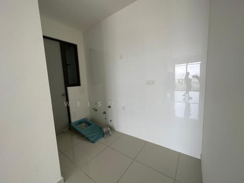 Service Residence for Sale at KL Traders Square - Welson Moo - Kitchen - PropertyGuru.com.my
