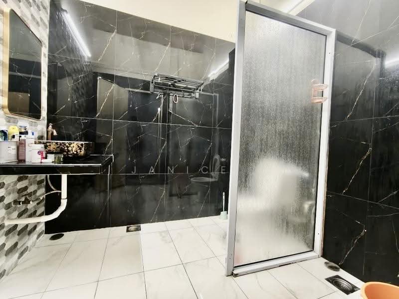 Rumah Teres 2-Tingkat untuk Dijual di Taman Perling (Perling) - Janice . - PropertyGuru.com.my