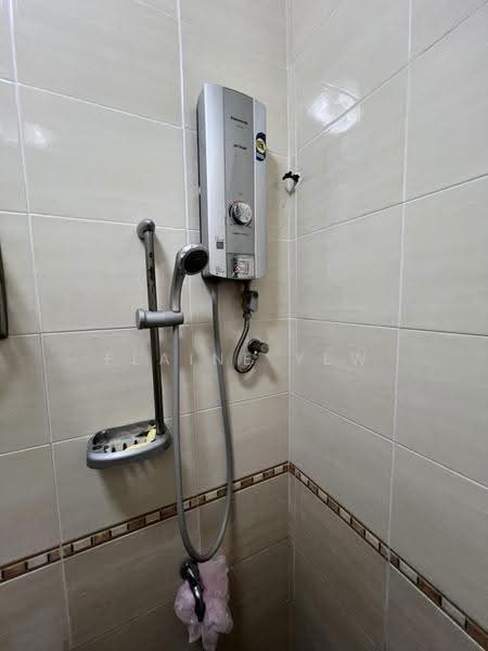 Townhouse for Sale in Batu Caves (Selangor) - Elaine Yew - Bathroom - PropertyGuru.com.my