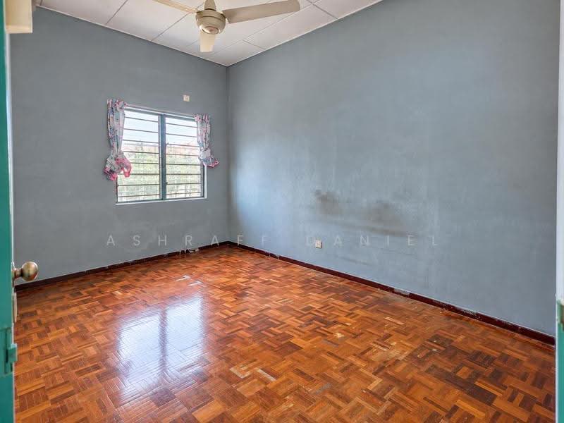 2-storey Terraced House for Sale in Bandar Teknologi Kajang (Kajang) - Ashraff Daniel - Bedroom - PropertyGuru.com.my