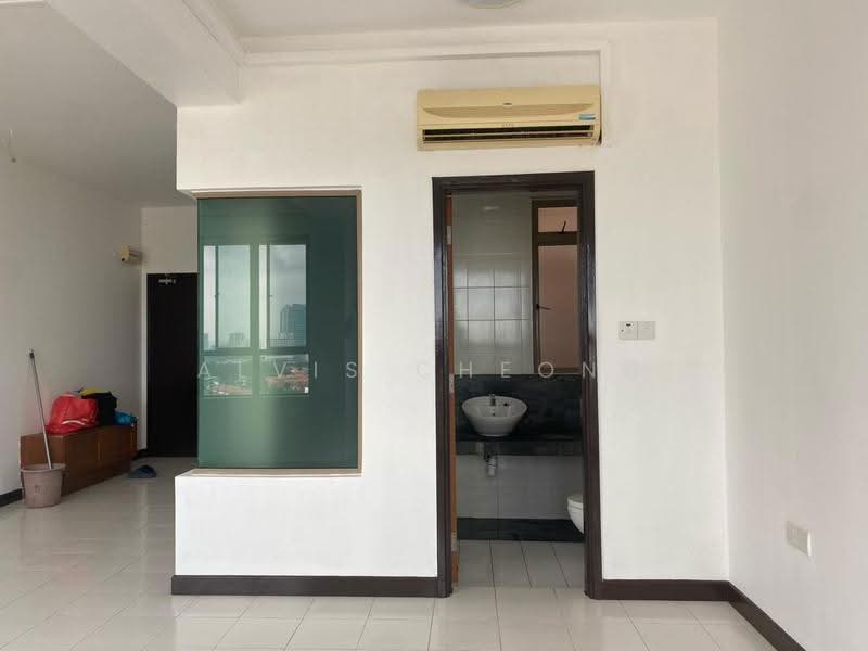 Service Residence for Sale at Ritze Perdana 1 - Alvis Cheong - Bathroom - PropertyGuru.com.my
