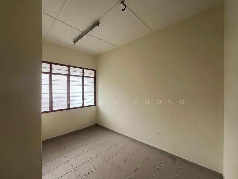 1.5-storey Terraced House for Sale in Taman Rinting (Masai) - Johnson Chong - PropertyGuru.com.my