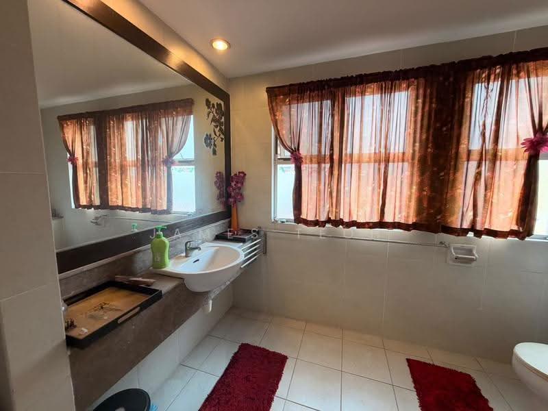 2-storey Terraced House for Sale in Bandar Botanic (Klang) - James Teoh - Bathroom - PropertyGuru.com.my
