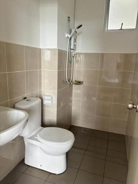 Apartment for Sale at Safira Apartment - Tan Siew Leng - Bathroom - PropertyGuru.com.my