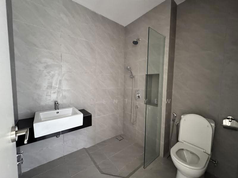 Rumah Berkembar untuk Dijual di Eco Ardence (Setia Alam) - Clement Yew - Bathroom - PropertyGuru.com.my