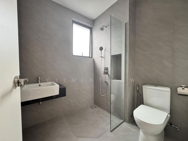 Rumah Berkembar untuk Dijual di Eco Ardence (Setia Alam) - Clement Yew - Bathroom - PropertyGuru.com.my