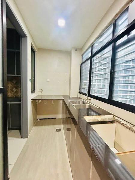 Kediaman Servis untuk Disewa di KL Traders Square - Yasmin Sulaiman - Kitchen - PropertyGuru.com.my