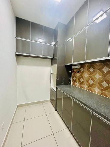 Kediaman Servis untuk Disewa di KL Traders Square - Yasmin Sulaiman - Kitchen - PropertyGuru.com.my