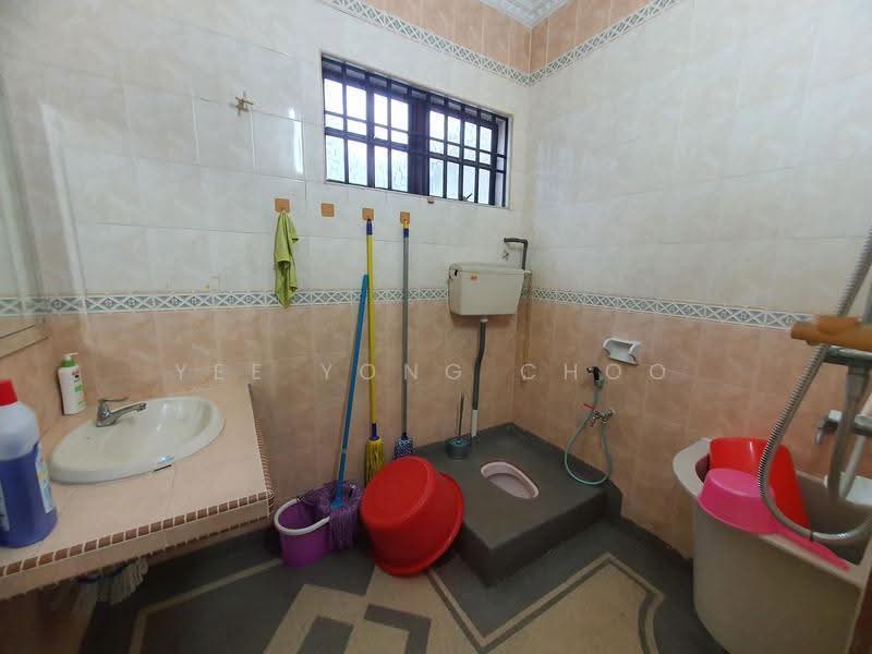 Semi-Detached House for Sale in Taman Pengkalan Barat (Ipoh) - Yee Yong Choo - PropertyGuru.com.my