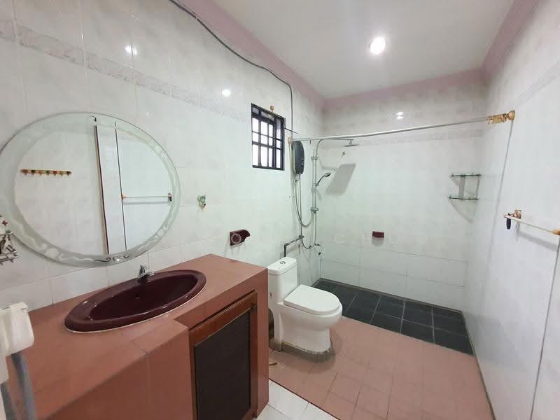 Semi-Detached House for Sale in Taman Pengkalan Barat (Ipoh) - Yee Yong Choo - PropertyGuru.com.my