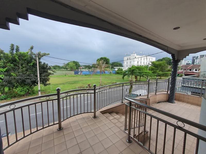 Semi-Detached House for Sale in Taman Pengkalan Barat (Ipoh) - Yee Yong Choo - PropertyGuru.com.my