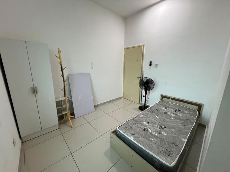 Apartment for Rent at Seri Molek Perdana - Stephanie Yap - Bedroom - PropertyGuru.com.my