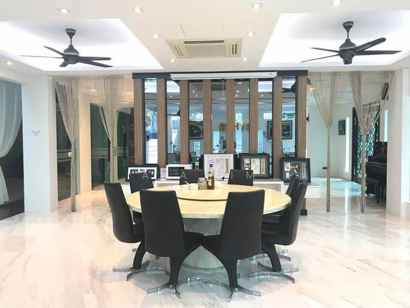 Rumah Banglo untuk Dijual di Petaling Jaya (Selangor) - Aka Lim - Dining Room - PropertyGuru.com.my