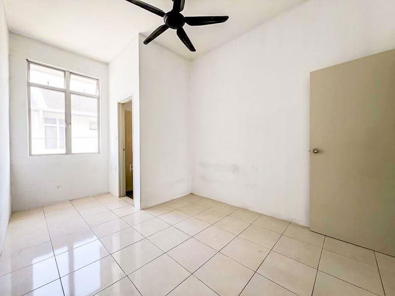 2-storey Terraced House for Sale in Bandar Mahkota (Banting) - Ashraff Daniel - PropertyGuru.com.my