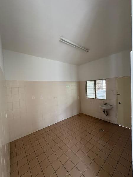 Rumah Teres 2-Tingkat untuk Disewa di Sri Petaling (Kuala Lumpur) - David Lao - Kitchen - PropertyGuru.com.my