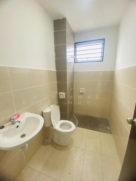 Terraced House for Sale in Beranang (Selangor) - Muhammad Nazli Mohd Amin - Bathroom - PropertyGuru.com.my