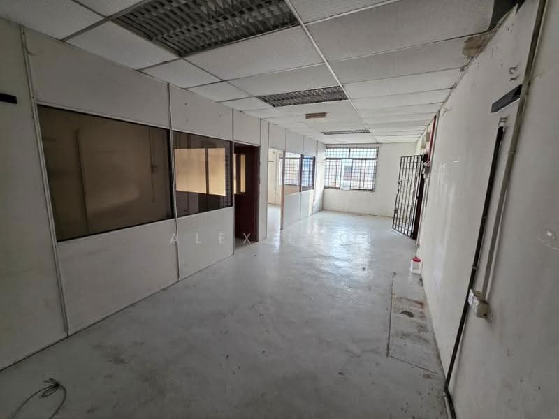 Shop / Office for Sale in Kawasan Perindustrian Dewani (Johor Bahru) - Alex Looi - PropertyGuru.com.my