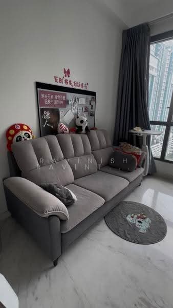 Kediaman Servis untuk Dijual di Setia Sky 88 - Ravinish Ravinthran - Living Room - PropertyGuru.com.my