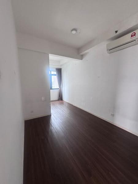 Service Residence for Sale at The Grand @ Kelana Damansara Suite - Baljeet Singh - Living Room - PropertyGuru.com.my