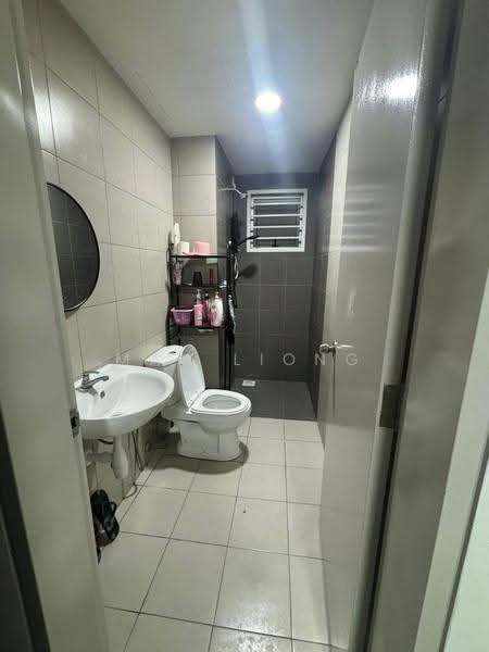 Apartment for Rent at Residensi Riamas - May Liong - Bathroom - PropertyGuru.com.my