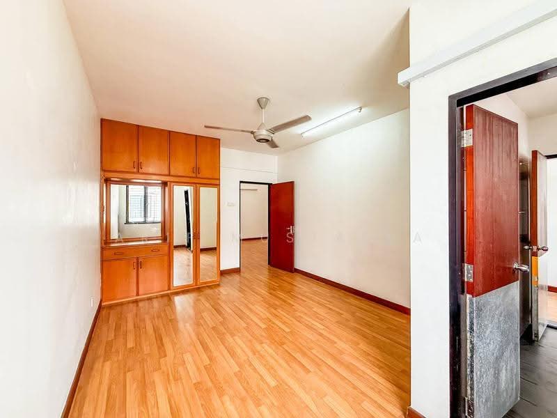 2-storey Terraced House for Sale in Denai Alam (Shah Alam) - Arif Mustapha - Bedroom - PropertyGuru.com.my