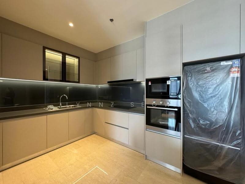 Service Residence for Rent at Marriott Residence @ Gurney - Lynnz Seow - Kitchen - PropertyGuru.com.my