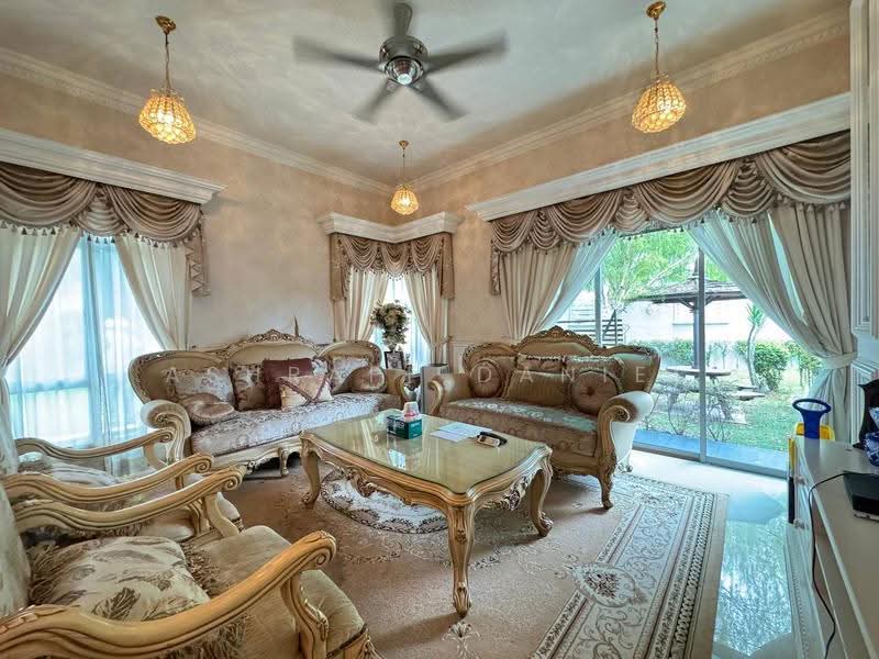 Bungalow House for Sale in Kajang (Selangor) - Ashraff Daniel - Living Room - PropertyGuru.com.my