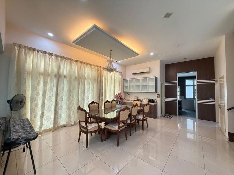 Rumah Berkembar untuk Dijual di Johor Bahru (Johor) - Janice Pang - Dining Room - PropertyGuru.com.my