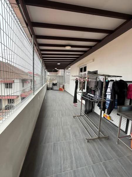 Semi-Detached House for Sale in Taman Ungku Tun Aminah (Skudai) - Alicia Lim - Balcony - PropertyGuru.com.my