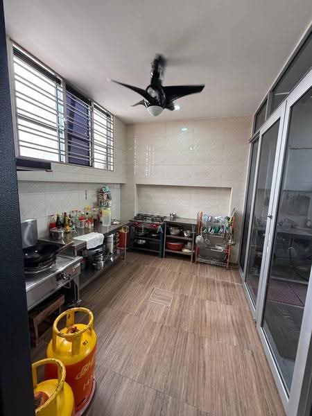 Semi-Detached House for Sale in Taman Ungku Tun Aminah (Skudai) - Alicia Lim - Kitchen - PropertyGuru.com.my
