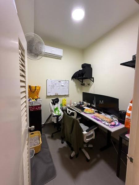 Semi-Detached House for Sale in Taman Ungku Tun Aminah (Skudai) - Alicia Lim - Study - PropertyGuru.com.my
