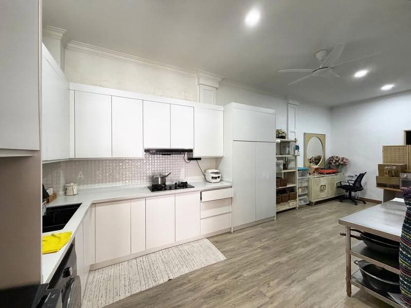 Bungalow House for Sale in Bandar Putra Permai (Seri Kembangan) - Ashraff Daniel - PropertyGuru.com.my
