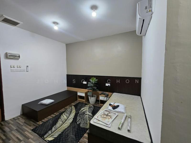 Shop for Sale in Taman Senai Utama (Kulai) - Johnson Chong - PropertyGuru.com.my
