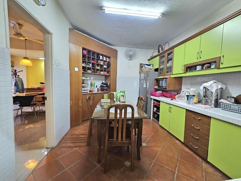 2-storey Terraced House for Sale in Taman Bukit Desa (Taman Desa) - Dlynie Ooi - Kitchen - PropertyGuru.com.my