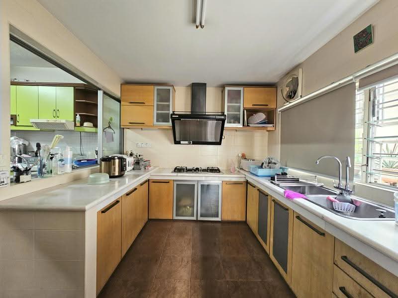 2-storey Terraced House for Sale in Taman Bukit Desa (Taman Desa) - Dlynie Ooi - Kitchen - PropertyGuru.com.my