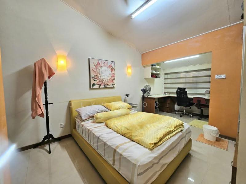 2-storey Terraced House for Sale in Taman Bukit Desa (Taman Desa) - Dlynie Ooi - Bedroom - PropertyGuru.com.my