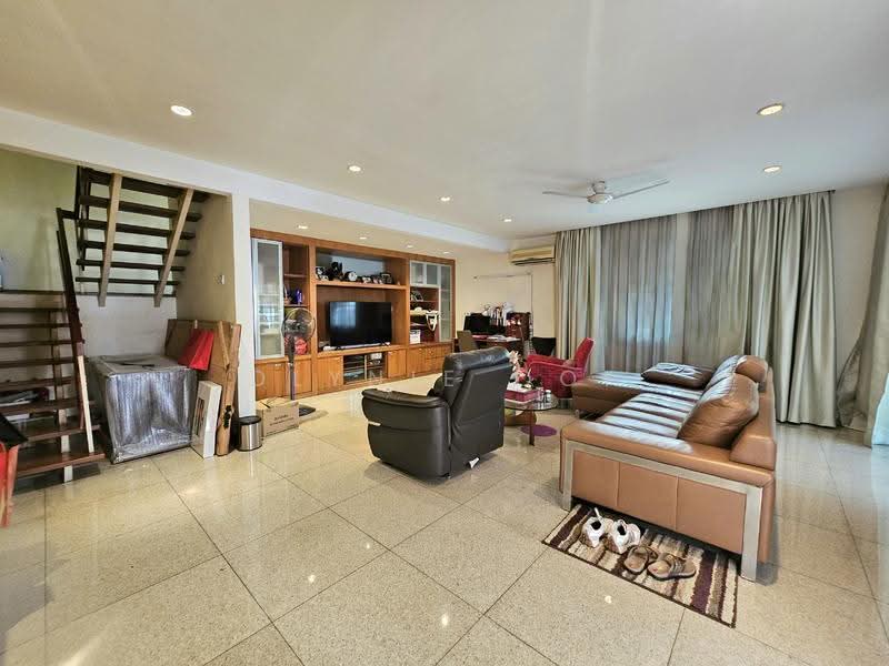 2-storey Terraced House for Sale in Taman Bukit Desa (Taman Desa) - Dlynie Ooi - Living Room - PropertyGuru.com.my