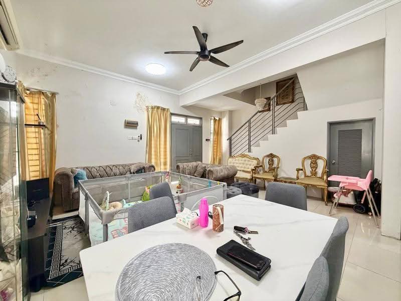Semi-Detached House for Sale in Bandar Saujana Putra (Tanjong Duabelas) - Ashraff Daniel - PropertyGuru.com.my